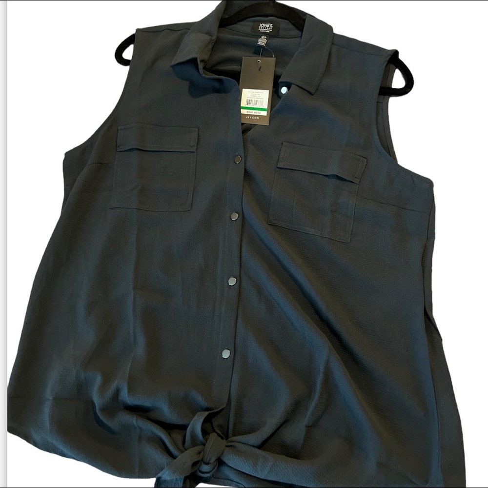 Jones New York Signature Short Sleeve Blouse , Size Large , Color Ink